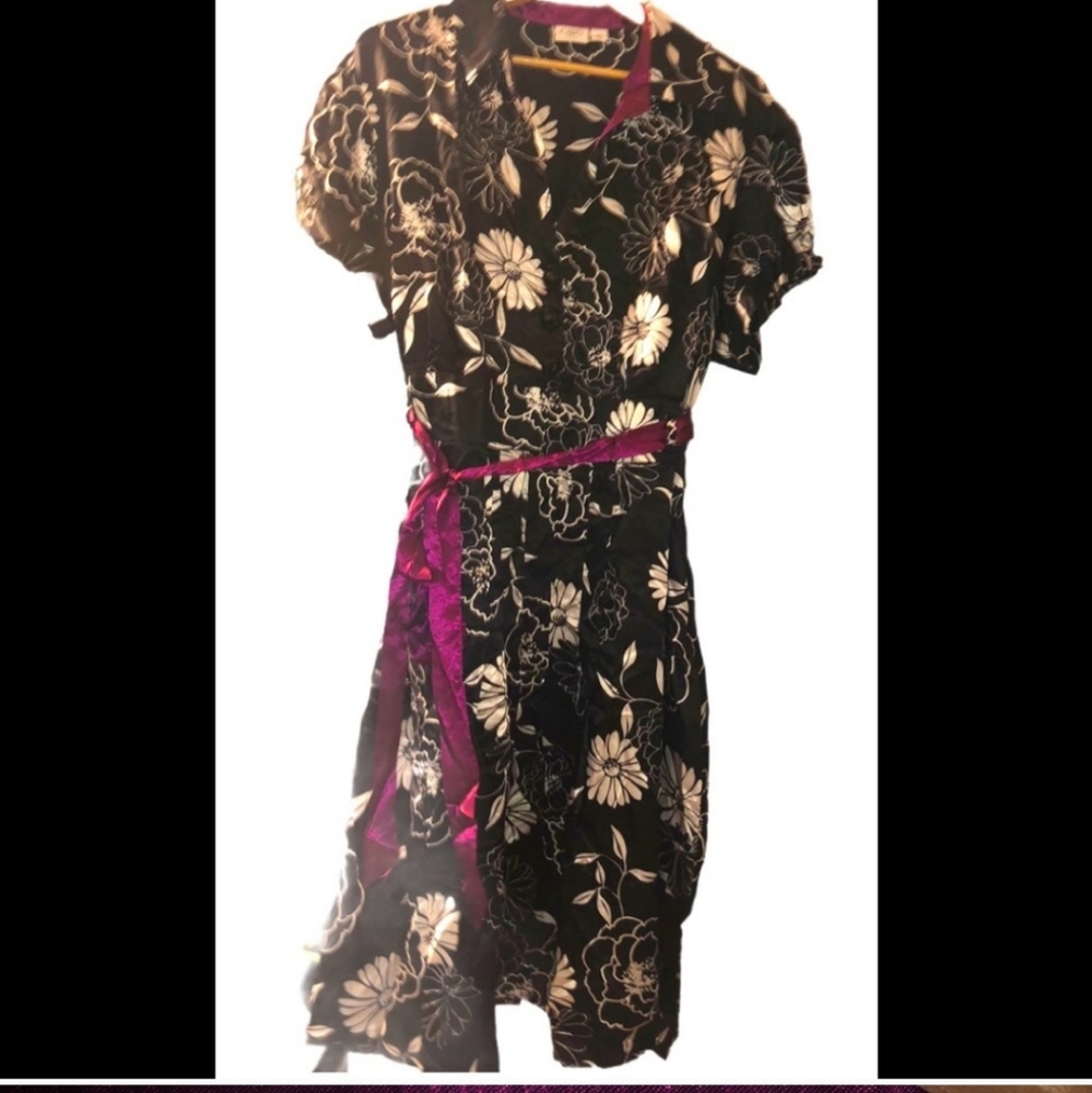 Cato Woman Black White‎ Floral Wrap Dress Purple Satin Trim Plus Size 24W